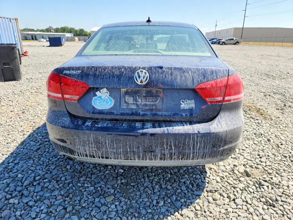 2014 VOLKSWAGEN PASSAT S  