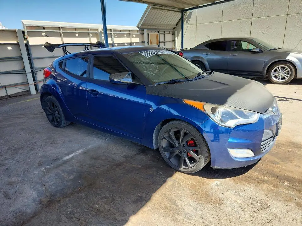 2017 HYUNDAI VELOSTER BASE  