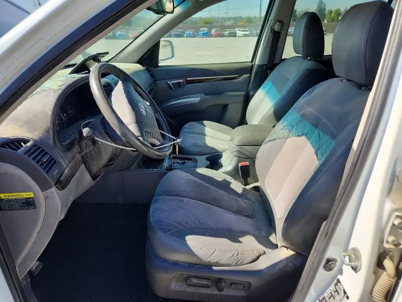 2012 HYUNDAI SANTA FE SE  