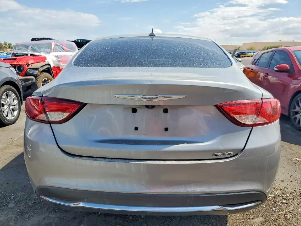 2016 CHRYSLER 200 LIMITED  