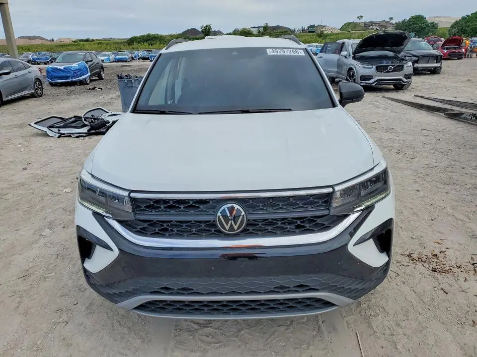 2024 VOLKSWAGEN TAOS S  
