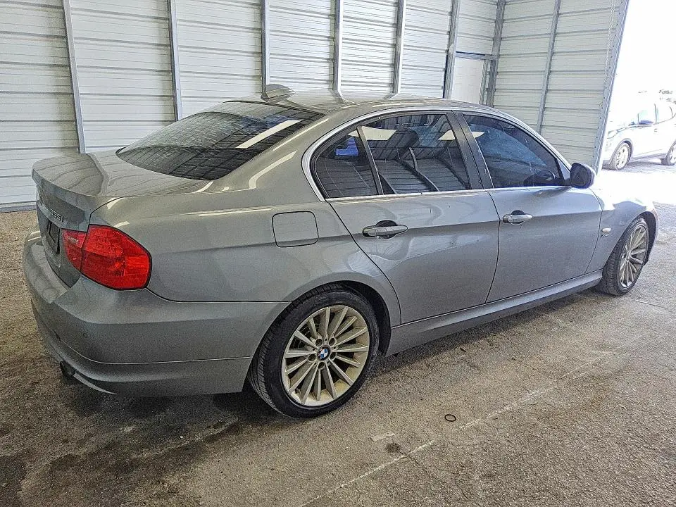 2011 BMW 335 XI  