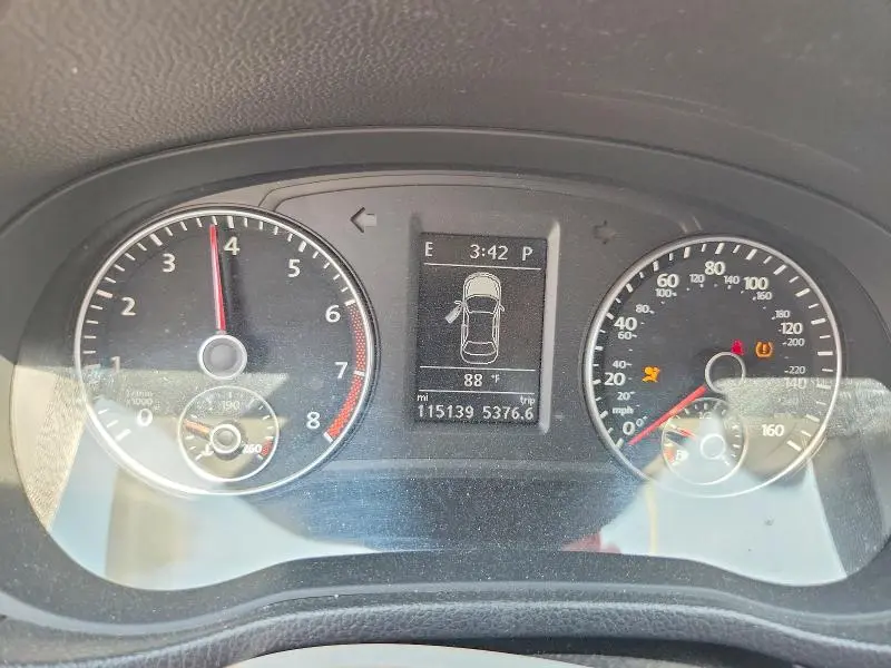 2014 VOLKSWAGEN PASSAT SE  