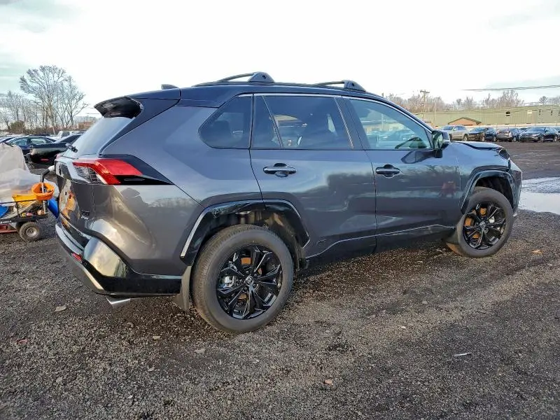 2025 TOYOTA RAV4 XSE  