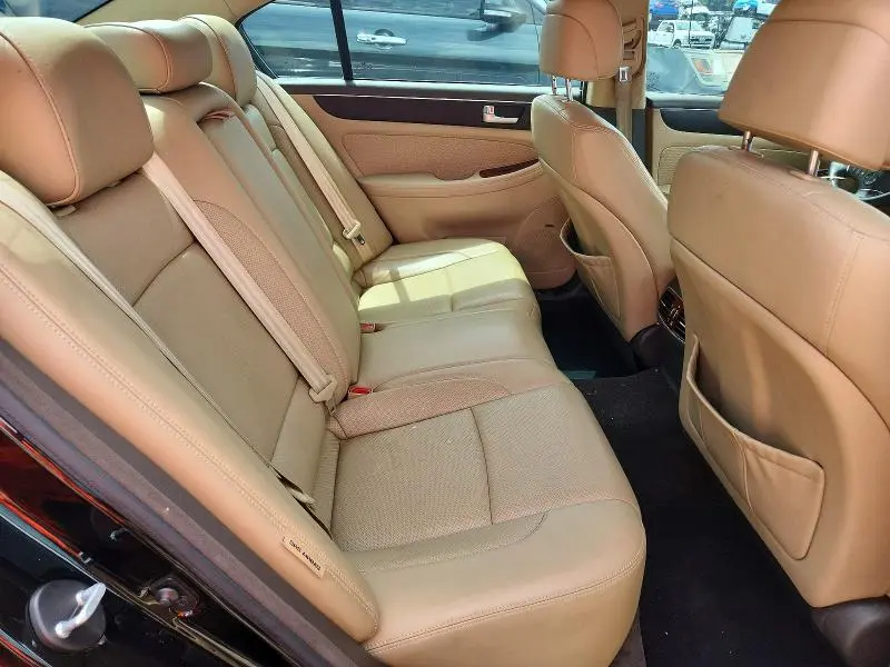 2013 HYUNDAI GENESIS 5.0L  