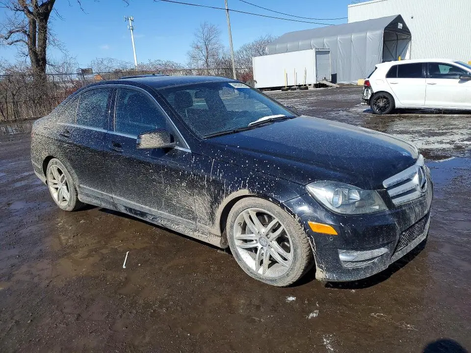 2013 MERCEDES-BENZ C   
