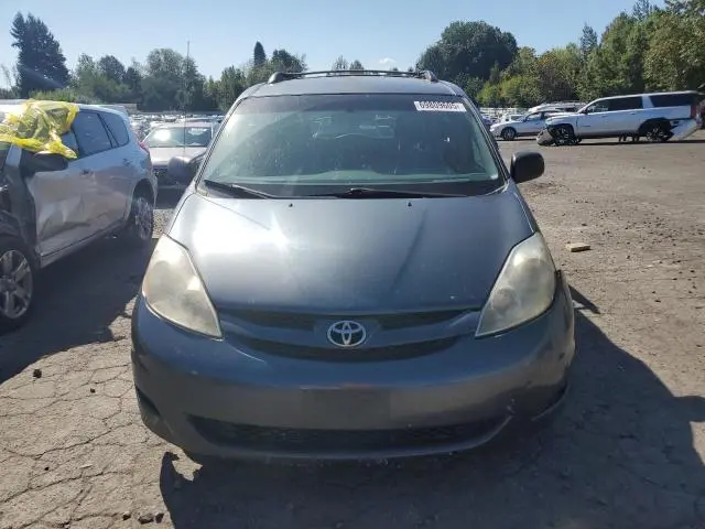 2010 TOYOTA SIENNA CE  
