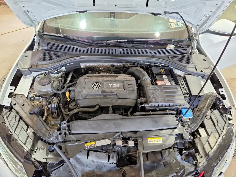 2019 VOLKSWAGEN JETTA GLI  