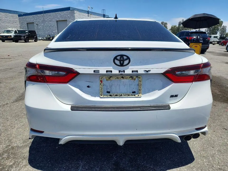 2021 TOYOTA CAMRY SE NIGHTSHADE  