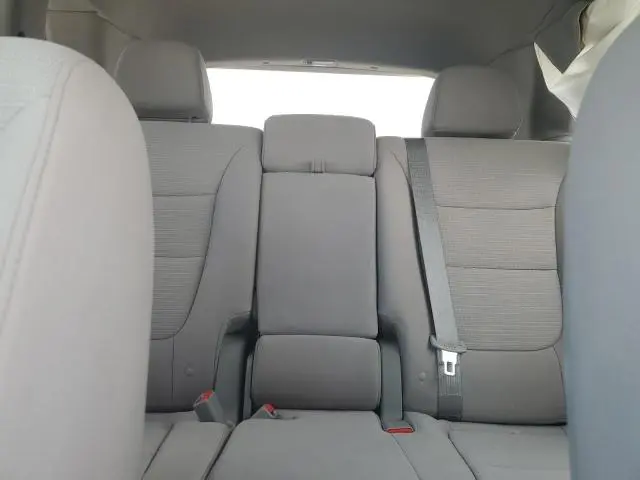 2014 KIA SORENTO LX  