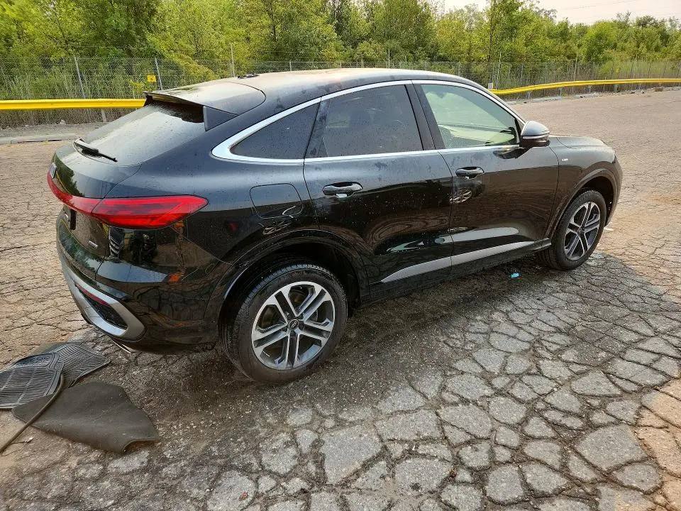 2025 AUDI Q5 SPORTBACK PREMIUM PLUS  