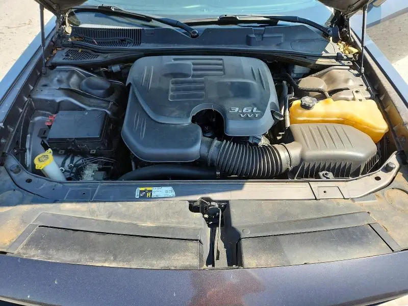 2015 DODGE CHALLENGER SXT  