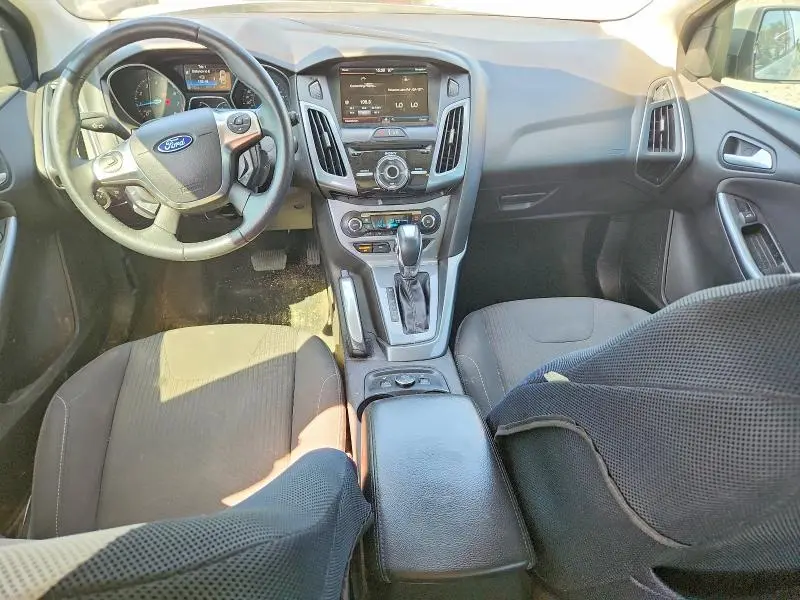 2012 FORD FOCUS TITANIUM  