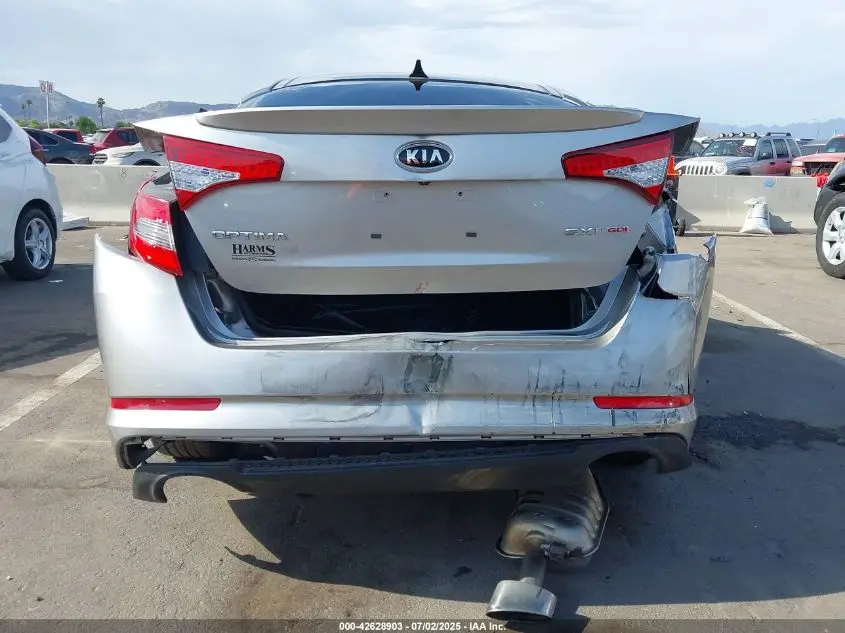2011 KIA OPTIMA SX