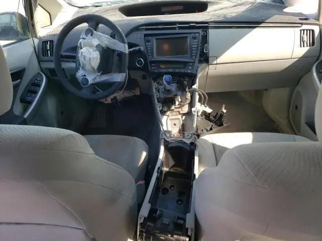 2011 TOYOTA PRIUS   