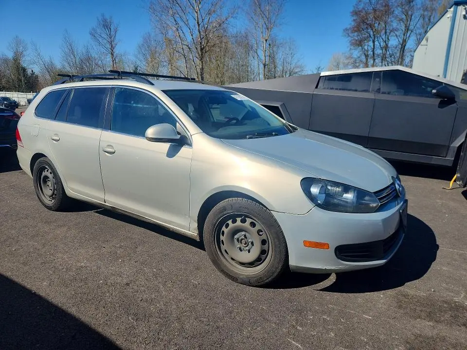 2011 VOLKSWAGEN JETTA TDI  