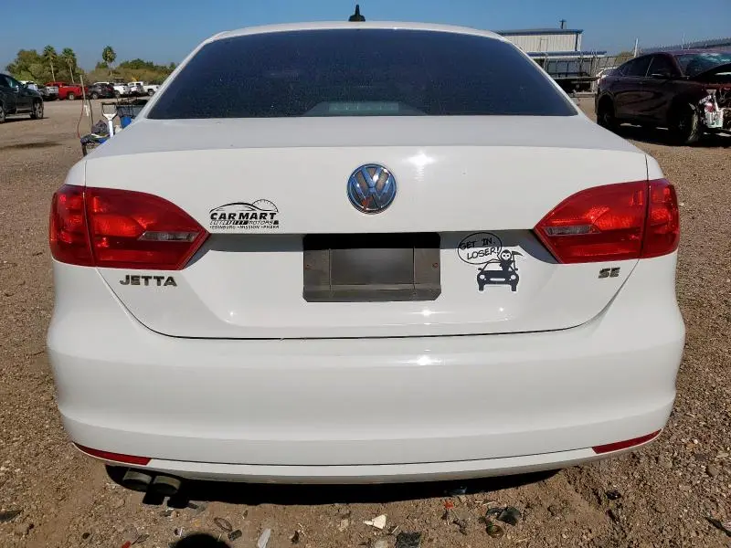 2014 VOLKSWAGEN JETTA SE  