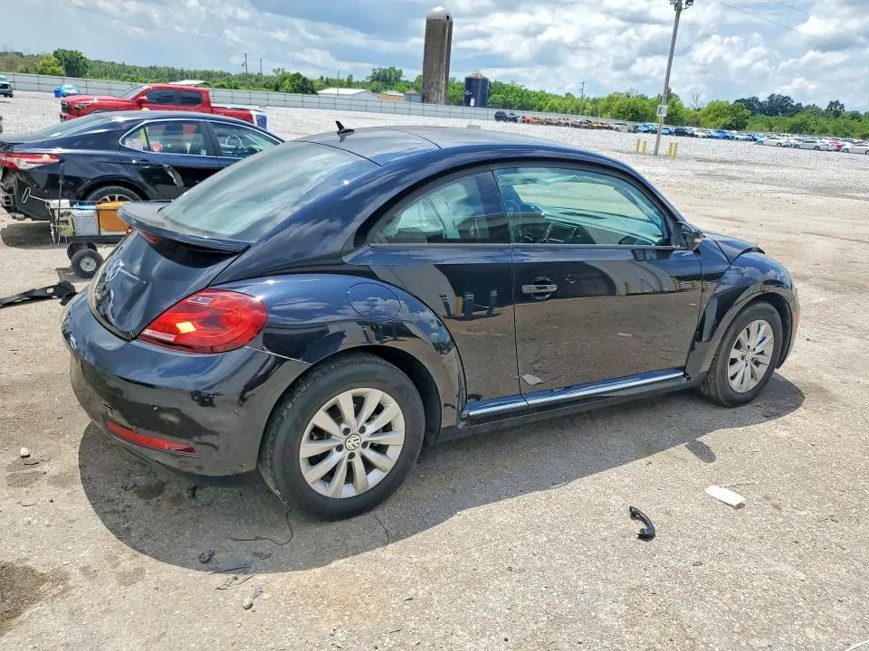 2019 VOLKSWAGEN BEETLE S  