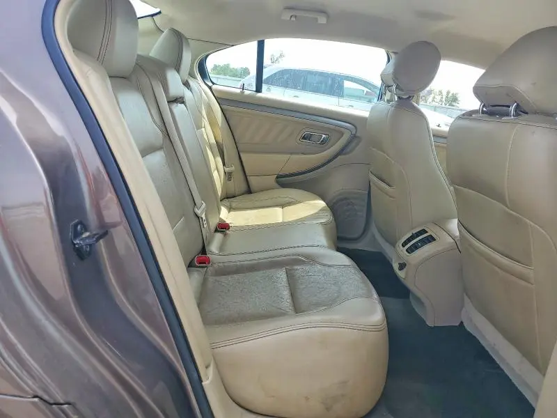 2015 FORD TAURUS SEL  