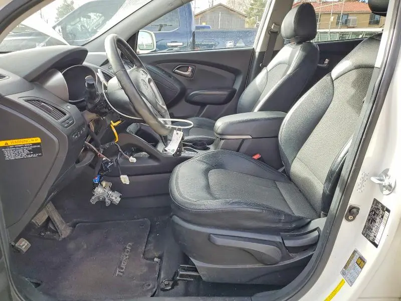 2011 HYUNDAI TUCSON GLS  