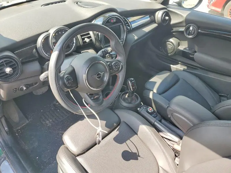 2020 MINI COOPER S  