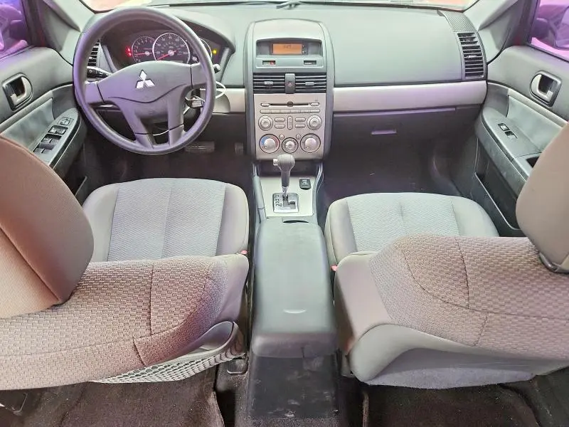 2010 MITSUBISHI GALANT FE  