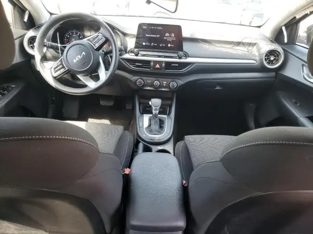 2024 KIA FORTE LX  
