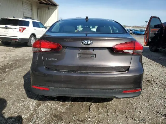 2017 KIA FORTE LX  