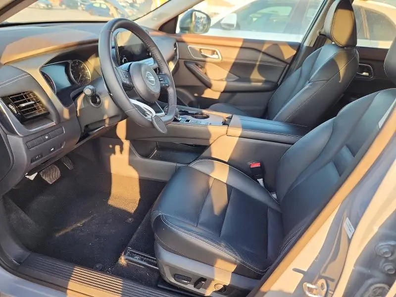 2021 NISSAN ROGUE SL  