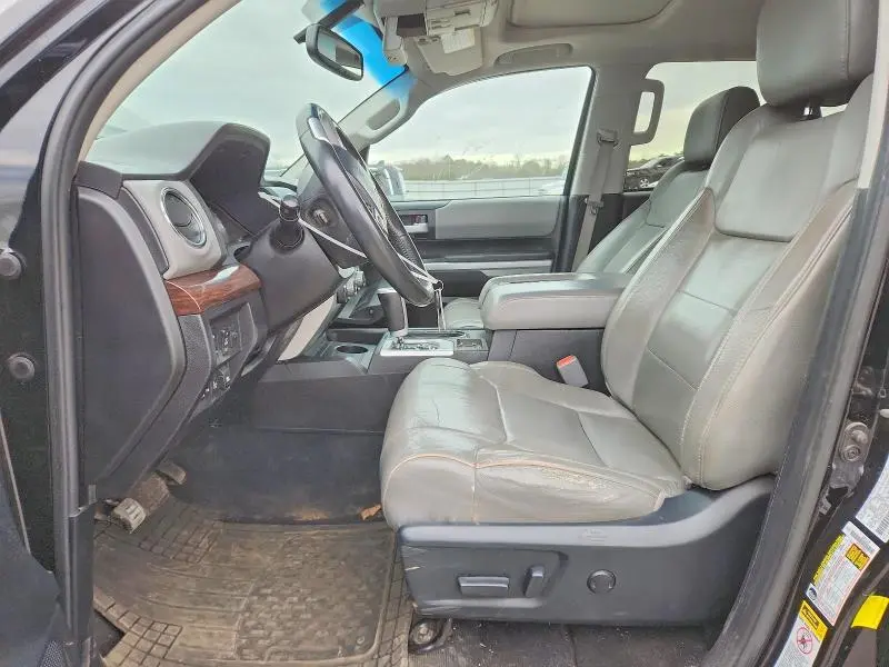 2015 TOYOTA TUNDRA LIMITED  