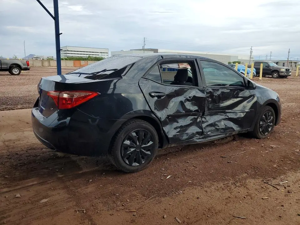 2017 TOYOTA COROLLA LE  