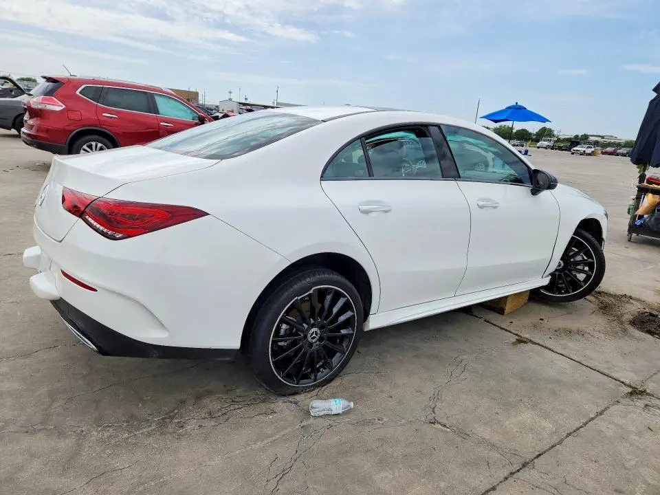 2023 MERCEDES-BENZ CLA 250  