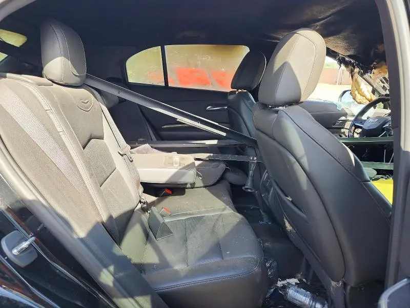 2021 CADILLAC XT4 SPORT  