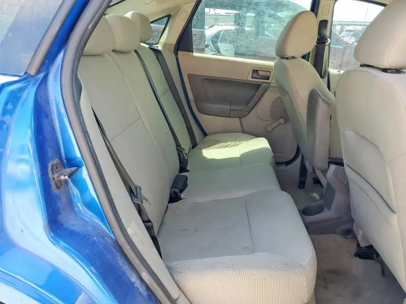 2011 FORD FOCUS S  