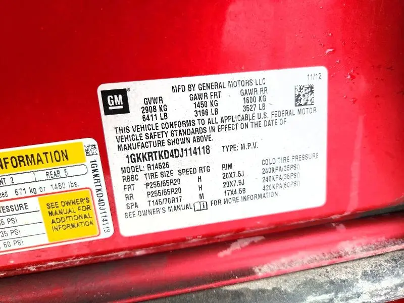 2013 GMC ACADIA DENALI  