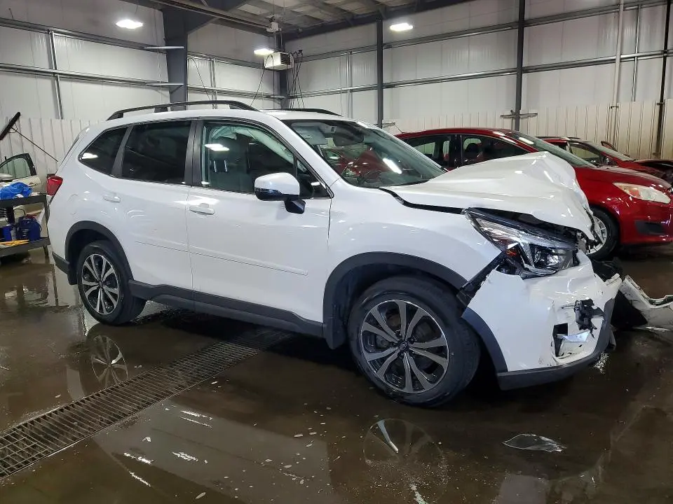 2021 SUBARU FORESTER LIMITED  