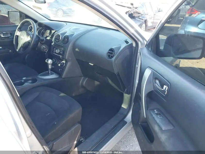 2014 NISSAN ROGUE SELECT S