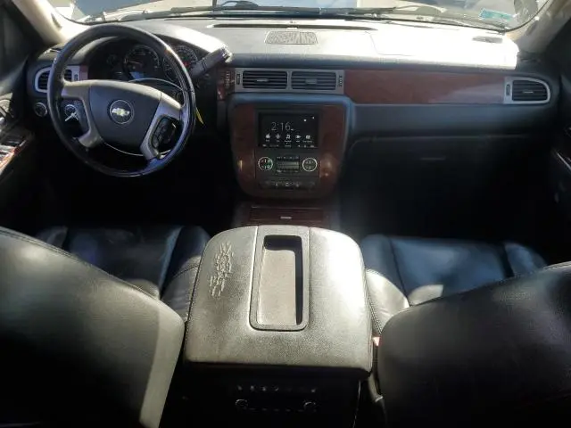 2011 CHEVROLET TAHOE K1500 LTZ  