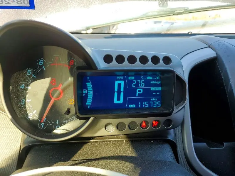 2016 CHEVROLET SONIC LT  