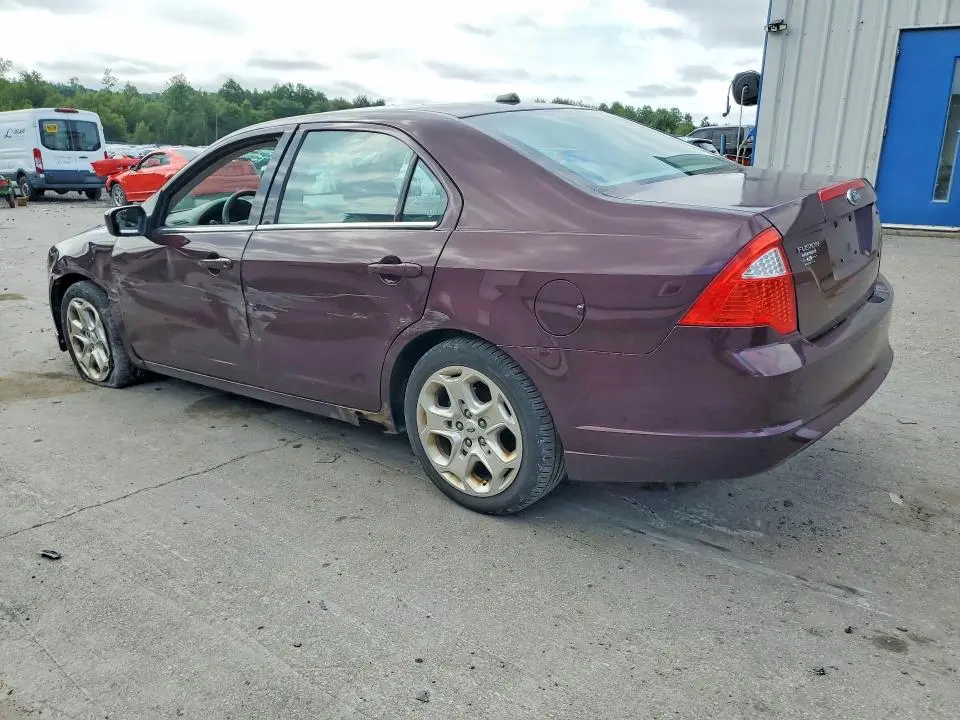 2011 FORD FUSION SE  