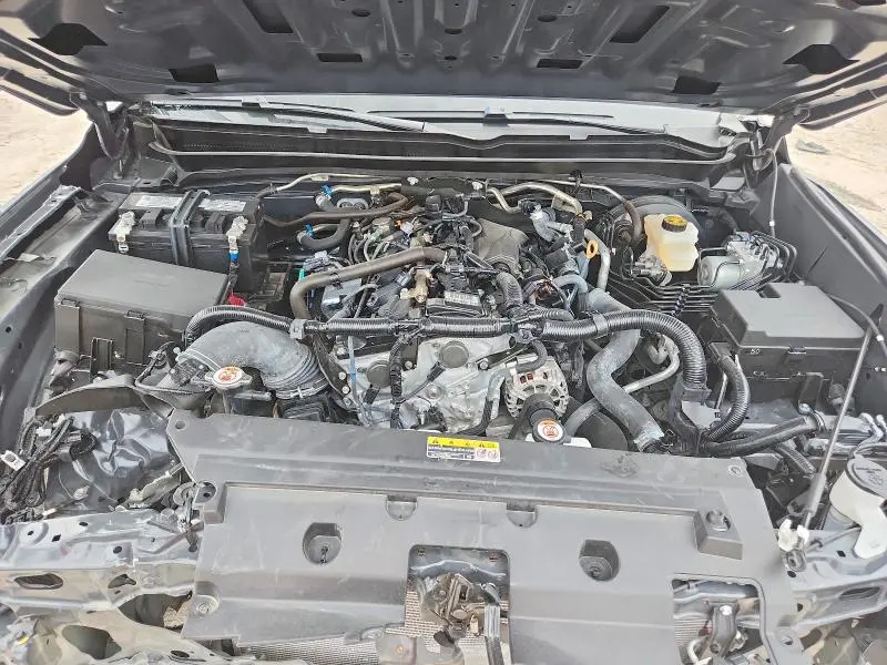 2025 TOYOTA TACOMA SR  