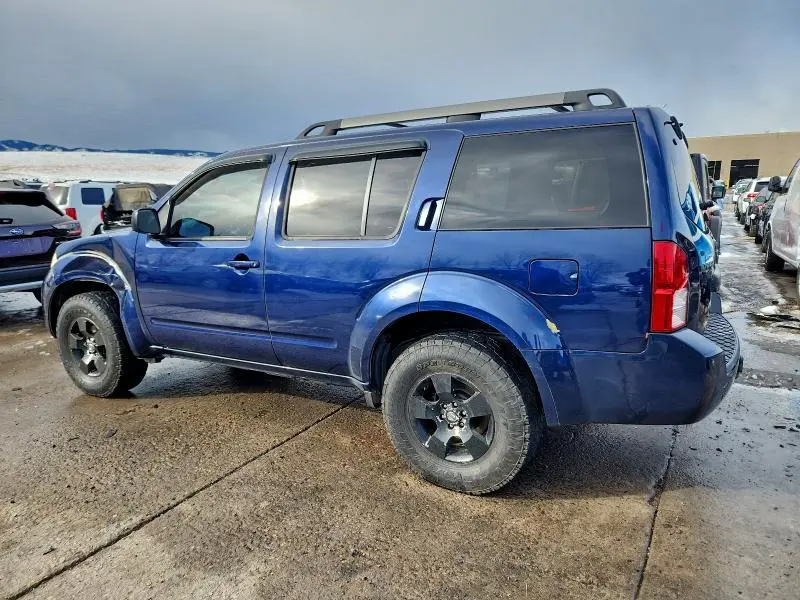 2010 NISSAN PATHFINDER S  
