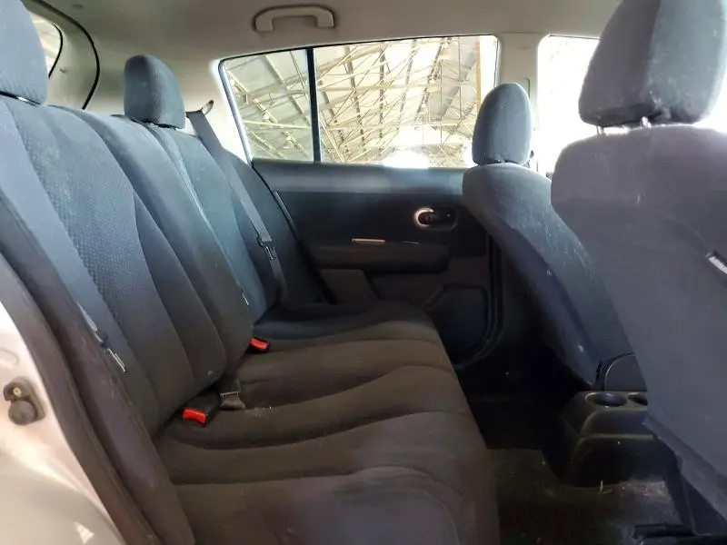 2012 NISSAN VERSA 1.8 S  