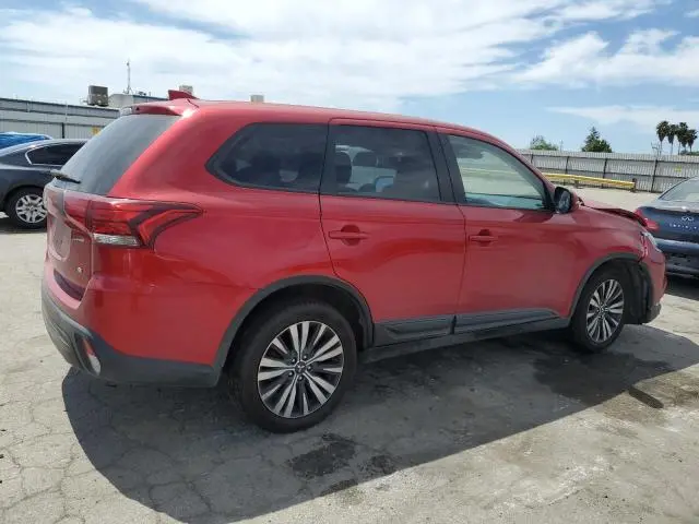2020 MITSUBISHI OUTLANDER SE  