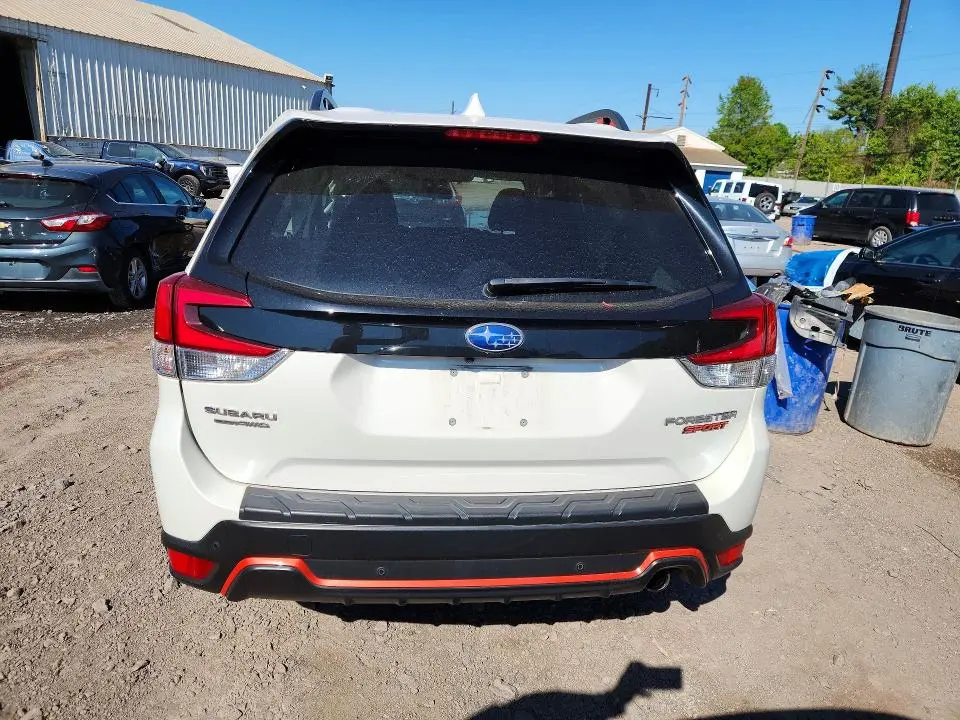 2022 SUBARU FORESTER SPORT  