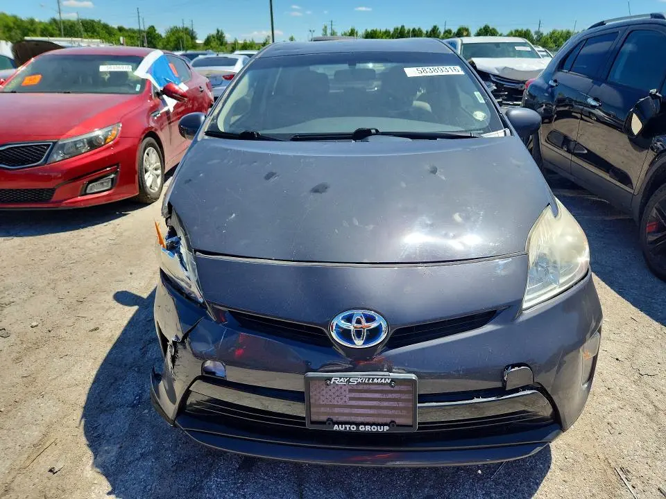 2015 TOYOTA PRIUS THREE  