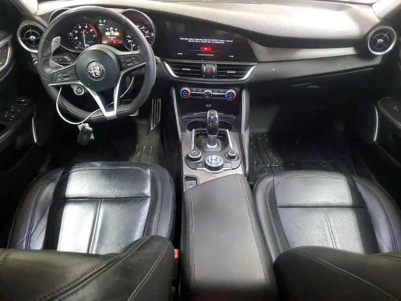 2017 ALFA ROMEO GIULIA   