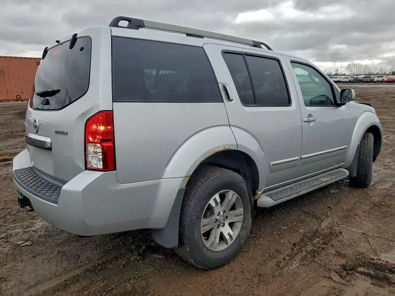 2012 NISSAN PATHFINDER S  