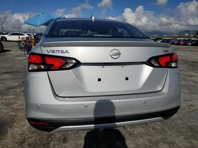 2024 NISSAN VERSA SR  