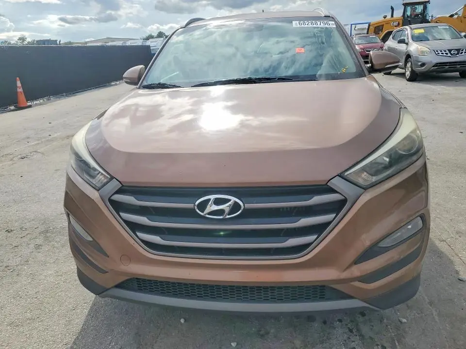 2016 HYUNDAI TUCSON SPORT  
